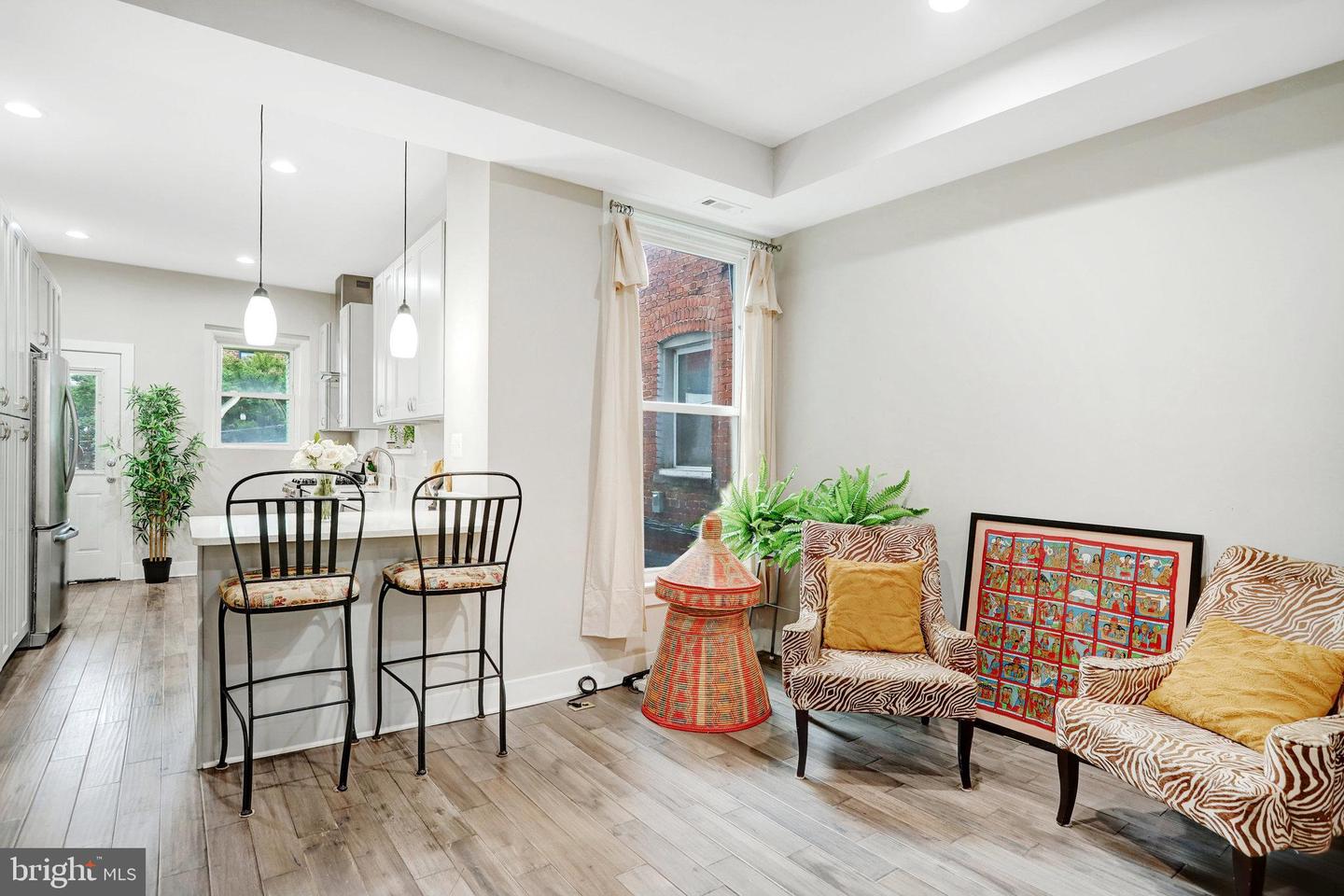 113 R ST NE, WASHINGTON, District Of Columbia 20002, 4 Bedrooms Bedrooms, ,4 BathroomsBathrooms,Residential,For sale,113 R ST NE,DCDC2209280 MLS # DCDC2209280