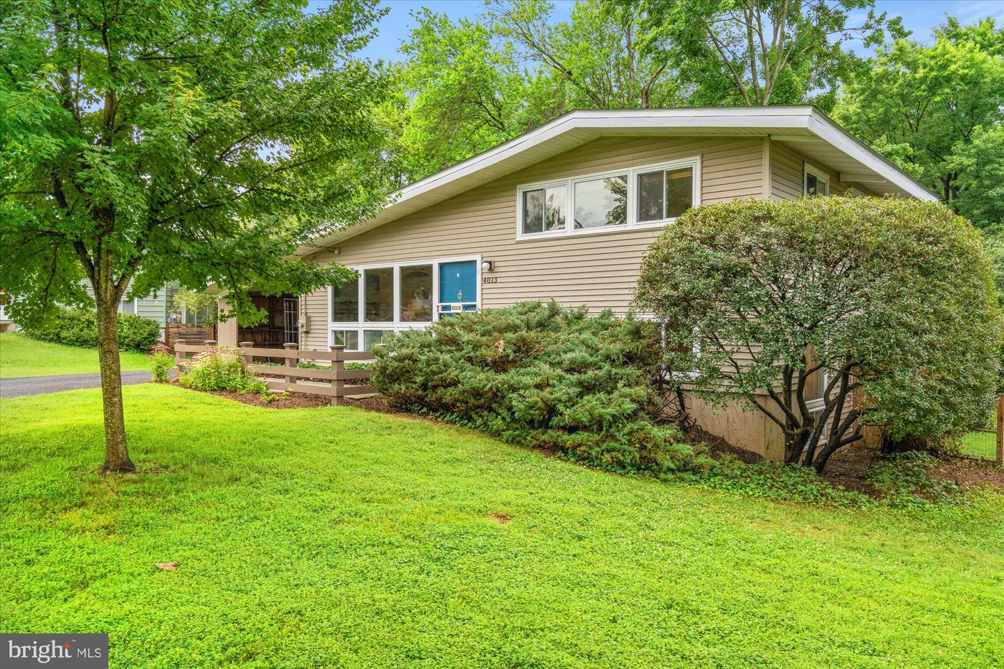 4013 JAVINS DR, ALEXANDRIA, Virginia 22310, 4 Bedrooms Bedrooms, ,2 BathroomsBathrooms,Residential,For sale,4013 JAVINS DR,VAFX2253824 MLS # VAFX2253824