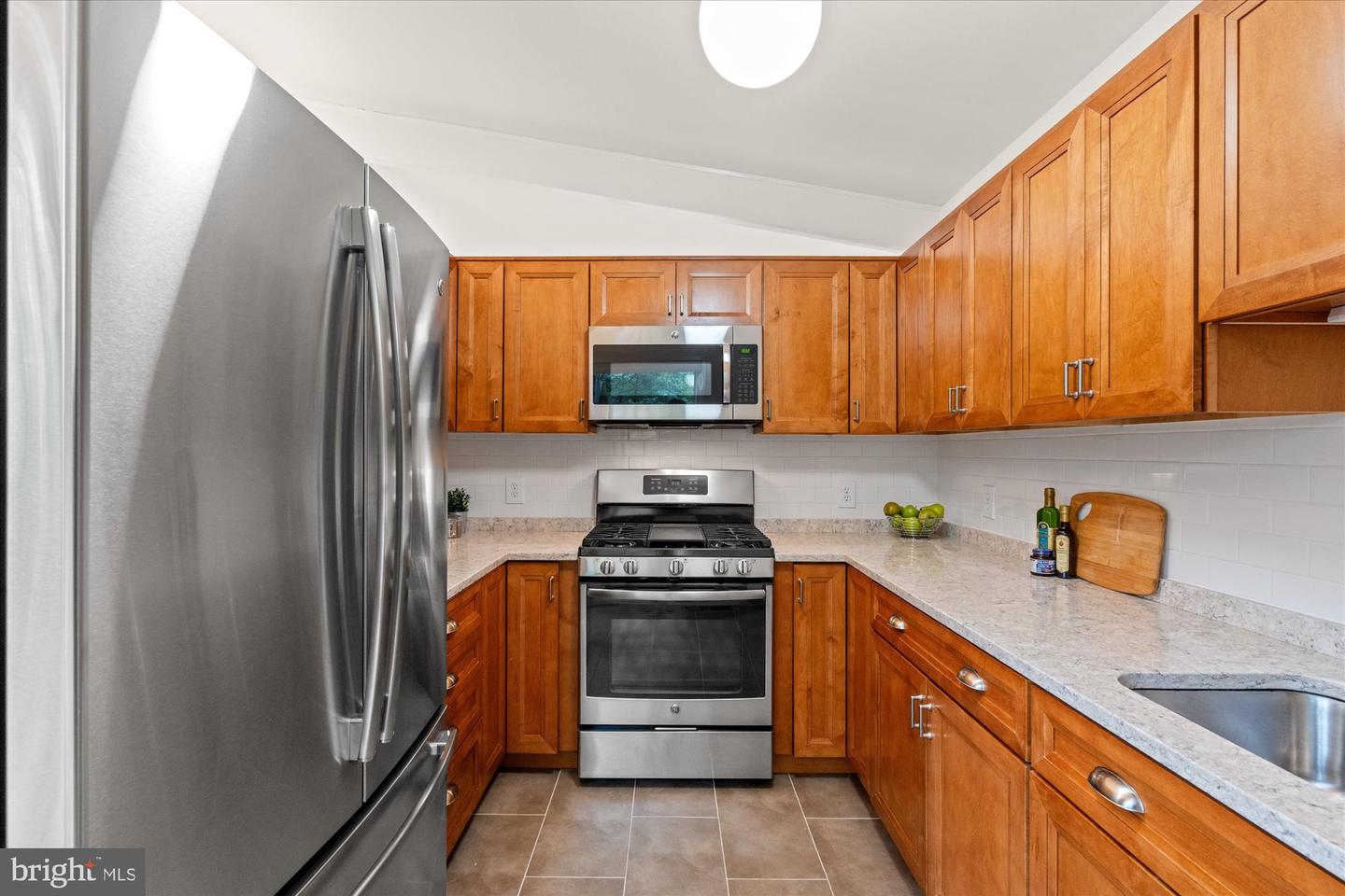 4013 JAVINS DR, ALEXANDRIA, Virginia 22310, 4 Bedrooms Bedrooms, ,2 BathroomsBathrooms,Residential,For sale,4013 JAVINS DR,VAFX2253824 MLS # VAFX2253824
