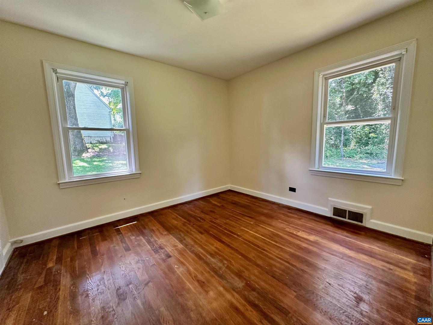 1125 PARK ST, CHARLOTTESVILLE, Virginia 22901, 4 Bedrooms Bedrooms, ,2 BathroomsBathrooms,Residential,For sale,1125 PARK ST,666460 MLS # 666460