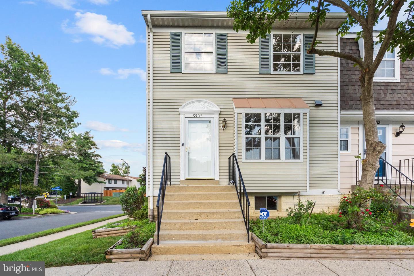 5501 WOODLAWN MANOR CT, ALEXANDRIA, Virginia 22309, 4 Bedrooms Bedrooms, ,3 BathroomsBathrooms,Residential,For sale,5501 WOODLAWN MANOR CT,VAFX2253830 MLS # VAFX2253830