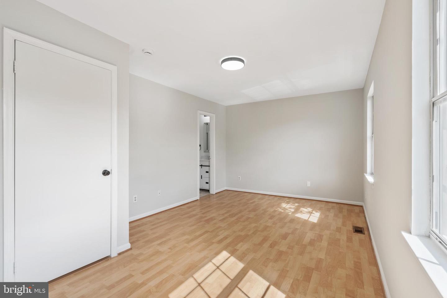 5501 WOODLAWN MANOR CT, ALEXANDRIA, Virginia 22309, 4 Bedrooms Bedrooms, ,3 BathroomsBathrooms,Residential,For sale,5501 WOODLAWN MANOR CT,VAFX2253830 MLS # VAFX2253830