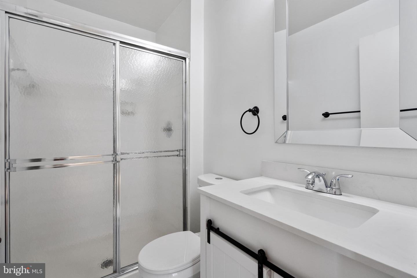 5501 WOODLAWN MANOR CT, ALEXANDRIA, Virginia 22309, 4 Bedrooms Bedrooms, ,3 BathroomsBathrooms,Residential,For sale,5501 WOODLAWN MANOR CT,VAFX2253830 MLS # VAFX2253830