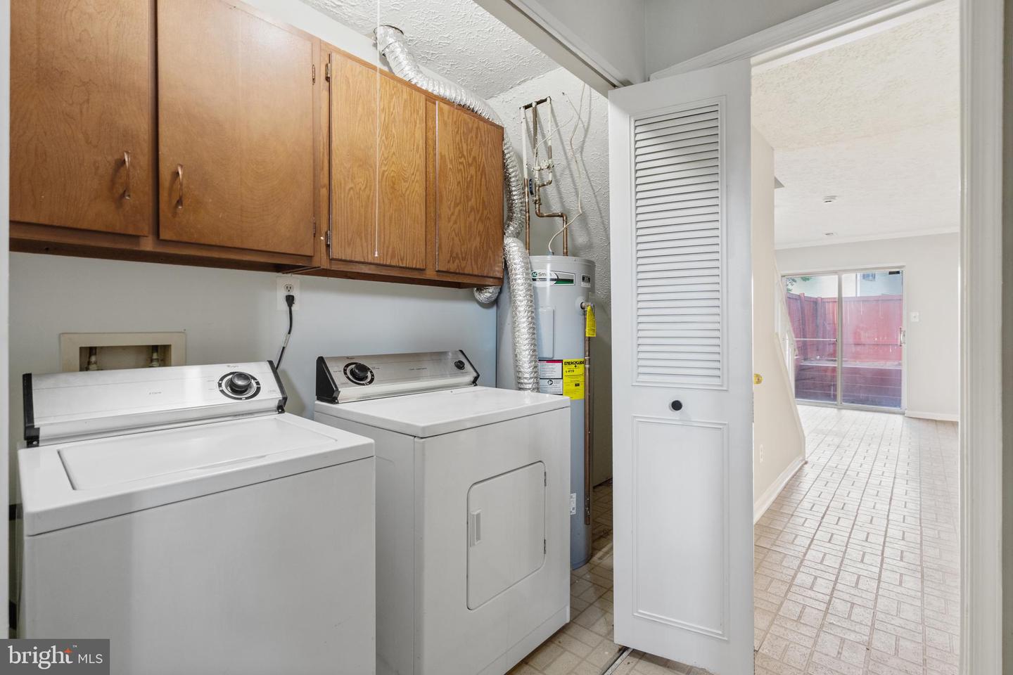 5501 WOODLAWN MANOR CT, ALEXANDRIA, Virginia 22309, 4 Bedrooms Bedrooms, ,3 BathroomsBathrooms,Residential,For sale,5501 WOODLAWN MANOR CT,VAFX2253830 MLS # VAFX2253830