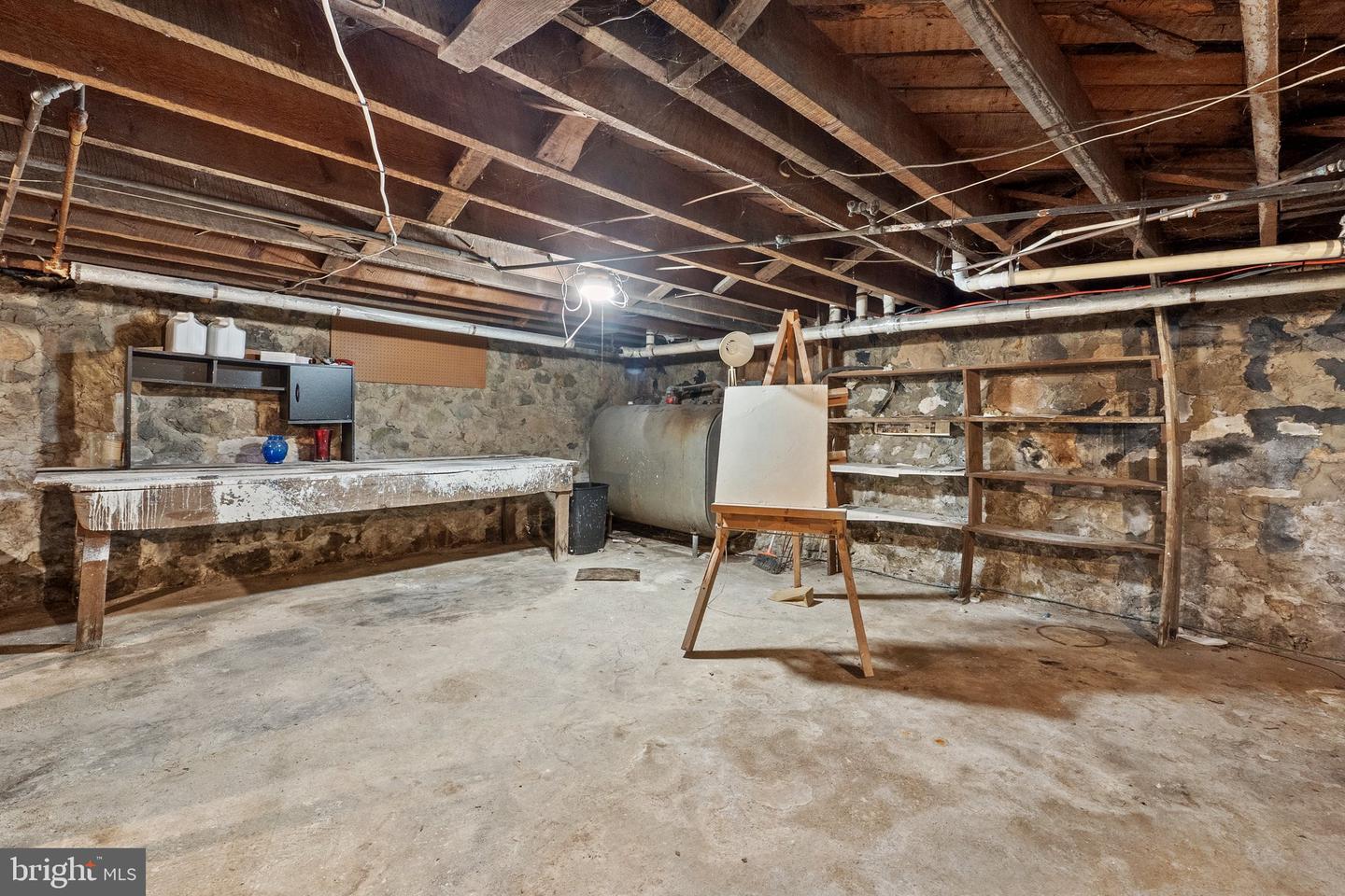 233 VIRGINIA AVE, FRONT ROYAL, Virginia 22630, 5 Bedrooms Bedrooms, 12 Rooms Rooms,2 BathroomsBathrooms,Residential,For sale,233 VIRGINIA AVE,VAWR2011632 MLS # VAWR2011632