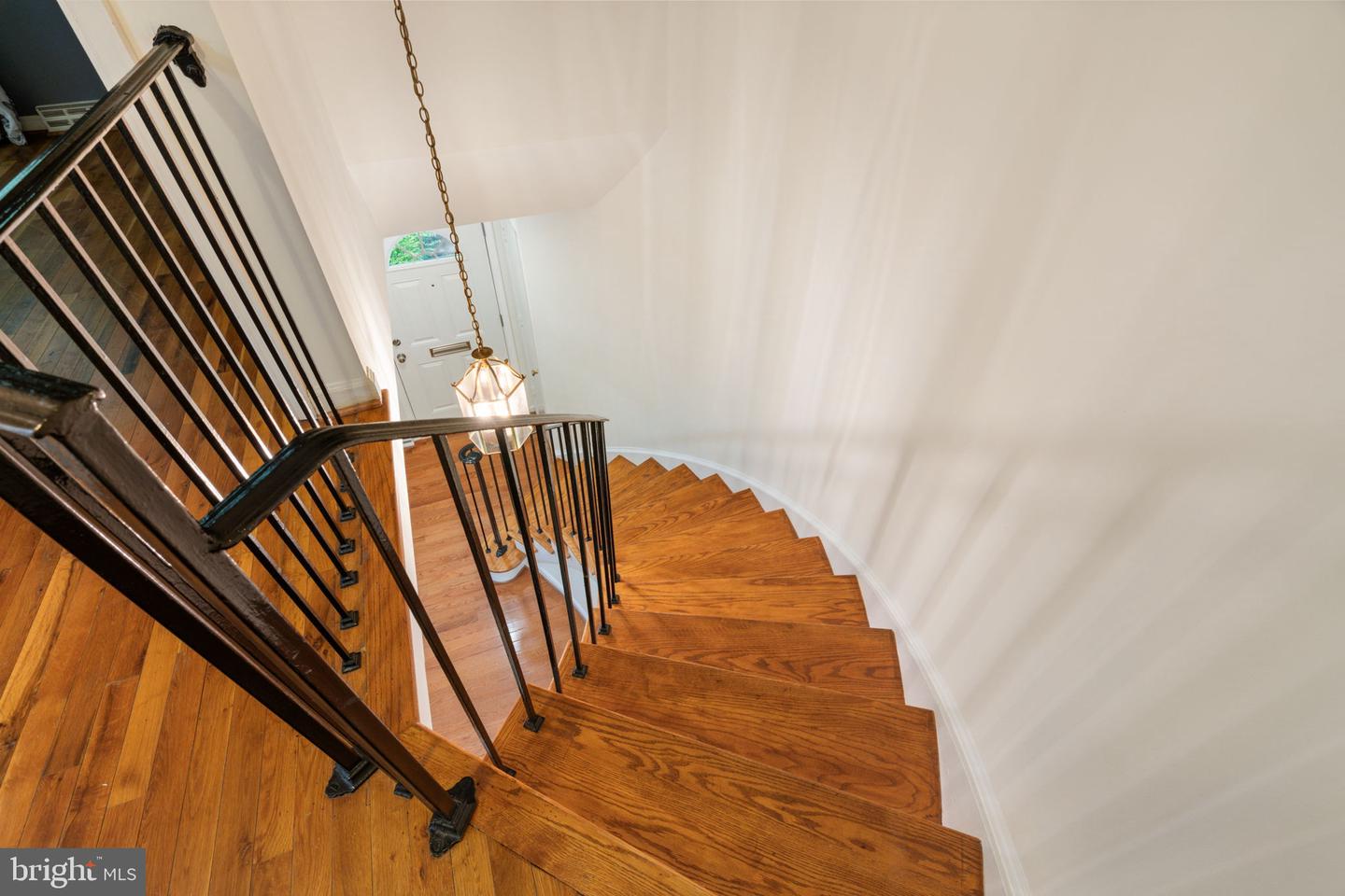 6026 HAVERHILL CT, SPRINGFIELD, Virginia 22152, 3 Bedrooms Bedrooms, 8 Rooms Rooms,2 BathroomsBathrooms,Residential,For sale,6026 HAVERHILL CT,VAFX2253840 MLS # VAFX2253840