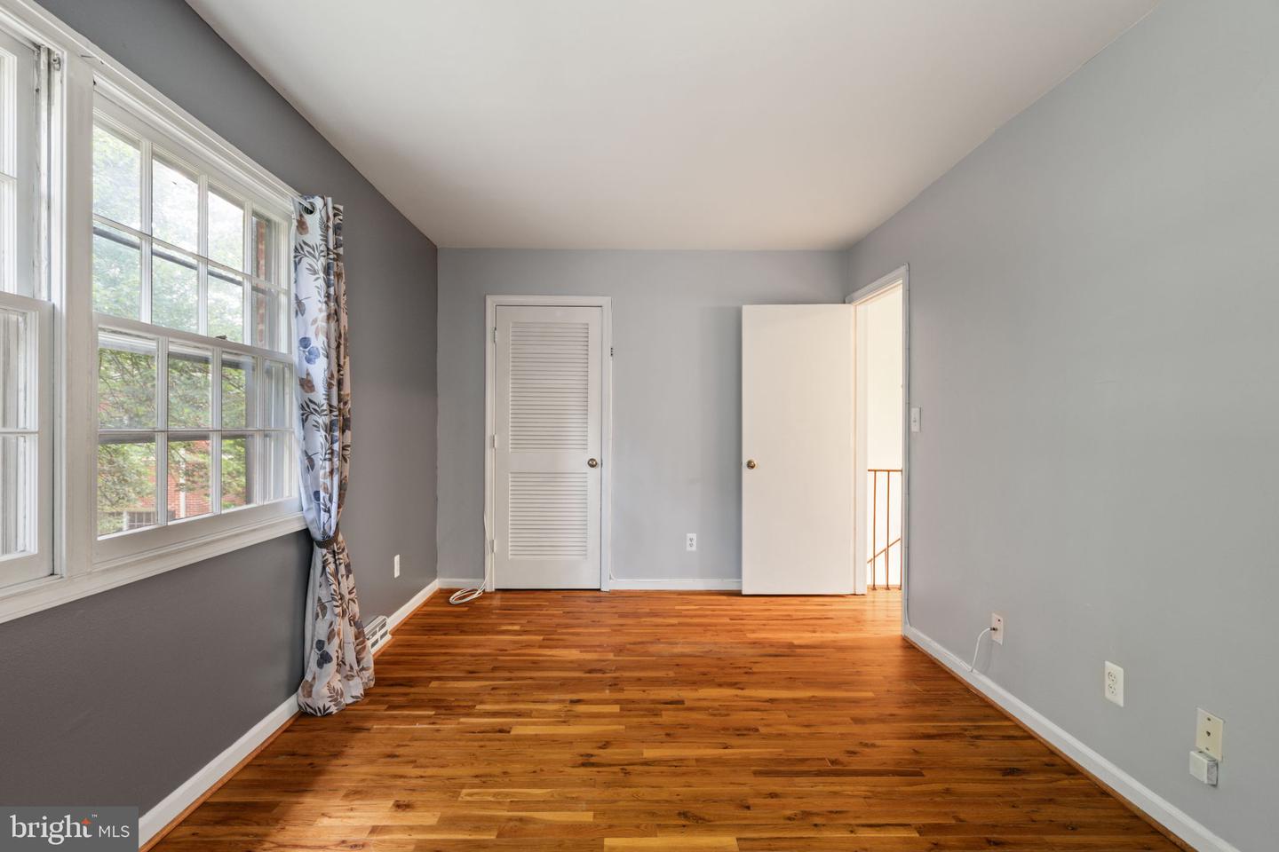 6026 HAVERHILL CT, SPRINGFIELD, Virginia 22152, 3 Bedrooms Bedrooms, 8 Rooms Rooms,2 BathroomsBathrooms,Residential,For sale,6026 HAVERHILL CT,VAFX2253840 MLS # VAFX2253840