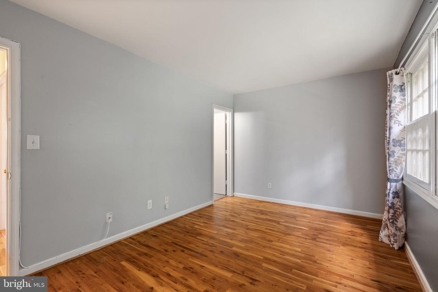 6026 HAVERHILL CT, SPRINGFIELD, Virginia 22152, 3 Bedrooms Bedrooms, 8 Rooms Rooms,2 BathroomsBathrooms,Residential,For sale,6026 HAVERHILL CT,VAFX2253840 MLS # VAFX2253840