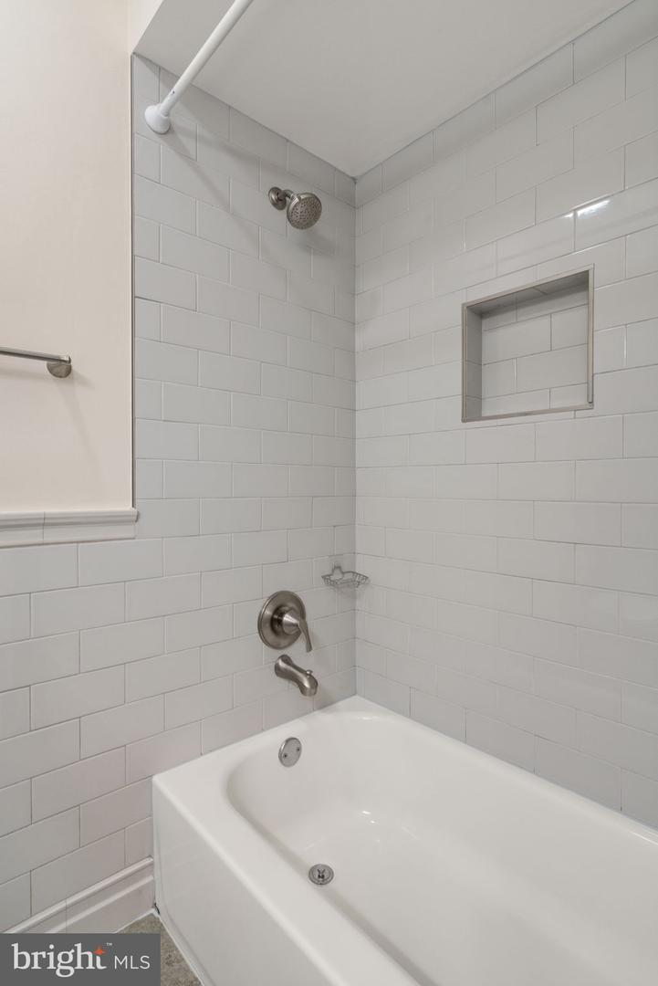 6026 HAVERHILL CT, SPRINGFIELD, Virginia 22152, 3 Bedrooms Bedrooms, 8 Rooms Rooms,2 BathroomsBathrooms,Residential,For sale,6026 HAVERHILL CT,VAFX2253840 MLS # VAFX2253840