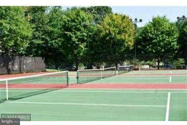 6026 HAVERHILL CT, SPRINGFIELD, Virginia 22152, 3 Bedrooms Bedrooms, 8 Rooms Rooms,2 BathroomsBathrooms,Residential,For sale,6026 HAVERHILL CT,VAFX2253840 MLS # VAFX2253840