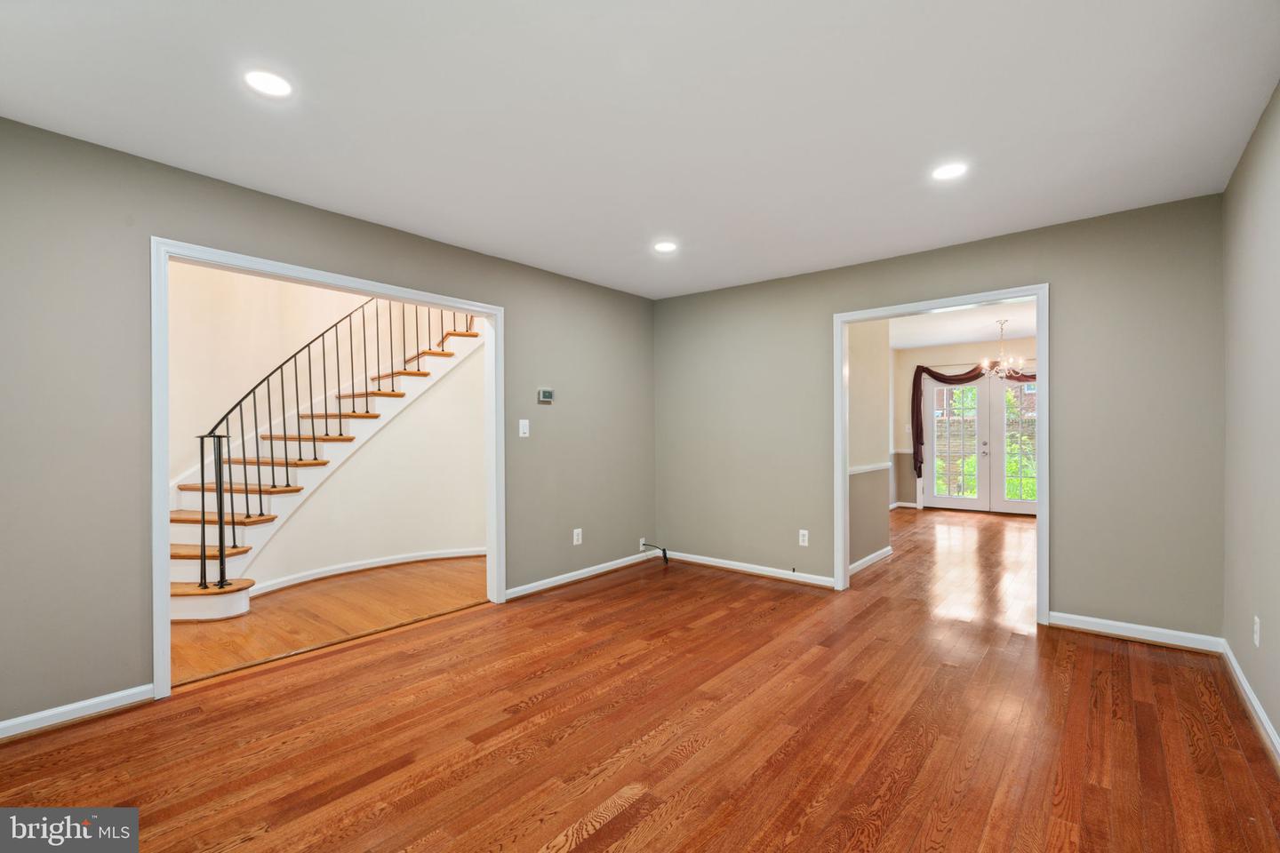 6026 HAVERHILL CT, SPRINGFIELD, Virginia 22152, 3 Bedrooms Bedrooms, 8 Rooms Rooms,2 BathroomsBathrooms,Residential,For sale,6026 HAVERHILL CT,VAFX2253840 MLS # VAFX2253840
