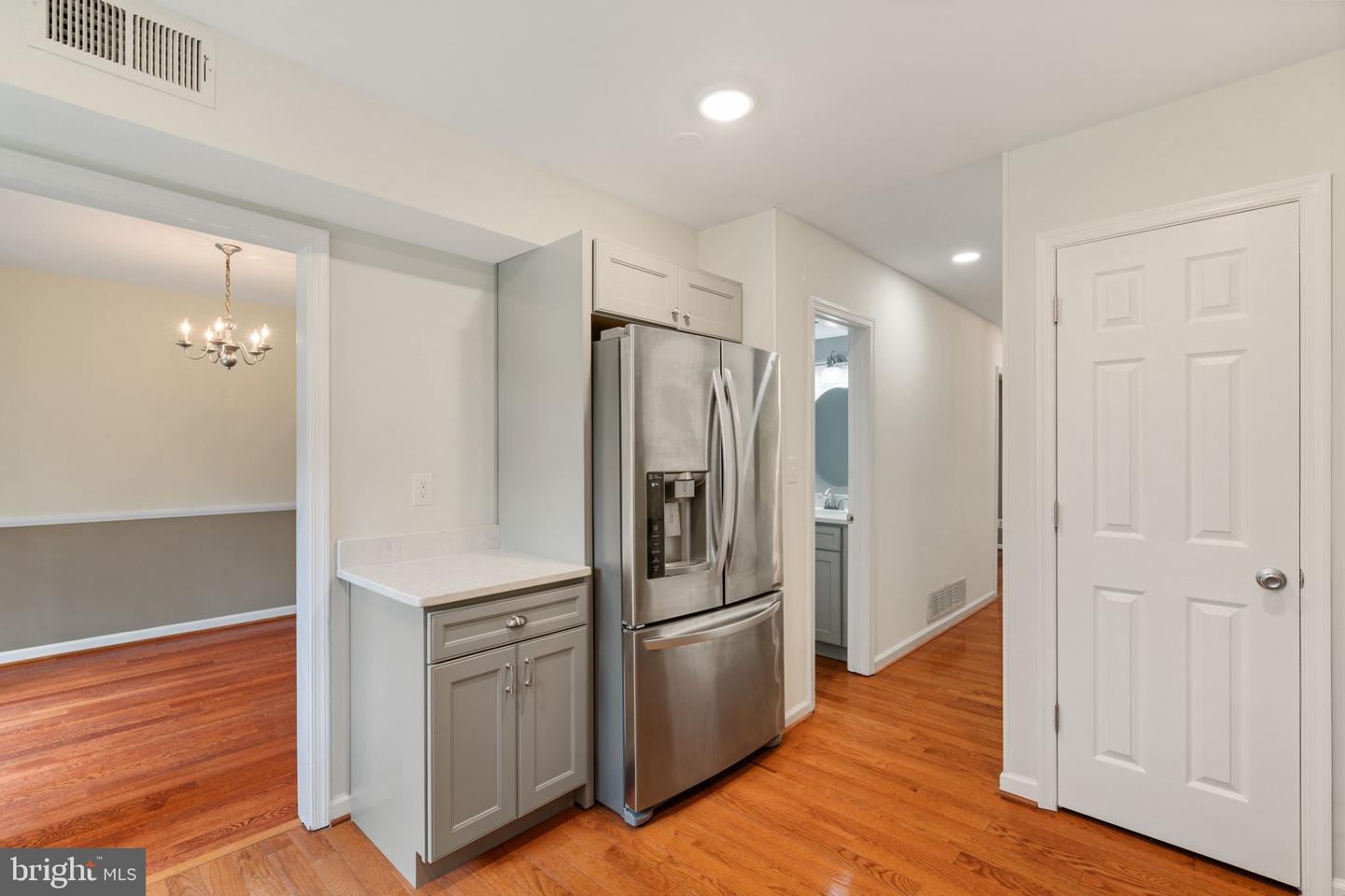 6026 HAVERHILL CT, SPRINGFIELD, Virginia 22152, 3 Bedrooms Bedrooms, 8 Rooms Rooms,2 BathroomsBathrooms,Residential,For sale,6026 HAVERHILL CT,VAFX2253840 MLS # VAFX2253840