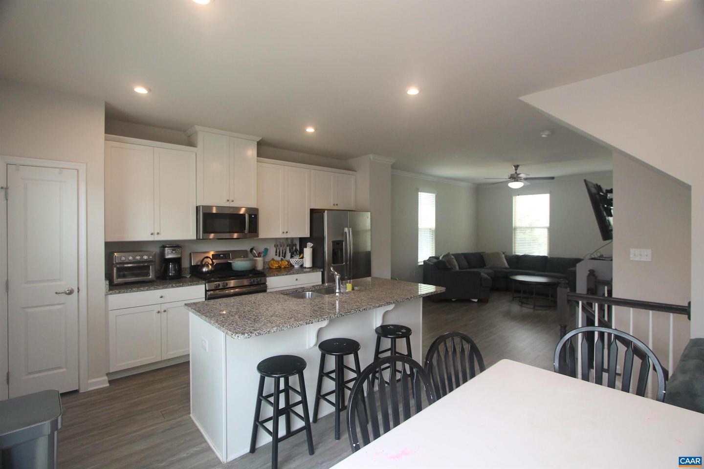 1543 DELPHI LN, CHARLOTTESVILLE, Virginia 22911, 3 Bedrooms Bedrooms, ,2 BathroomsBathrooms,Residential,For sale,1543 DELPHI LN,666461 MLS # 666461