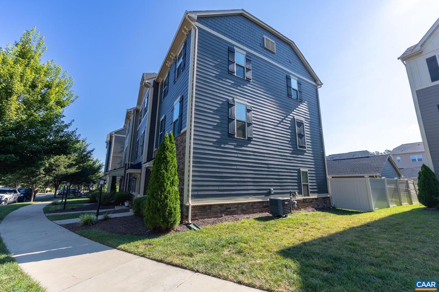 1543 DELPHI LN, CHARLOTTESVILLE, Virginia 22911, 3 Bedrooms Bedrooms, ,2 BathroomsBathrooms,Residential,For sale,1543 DELPHI LN,666461 MLS # 666461