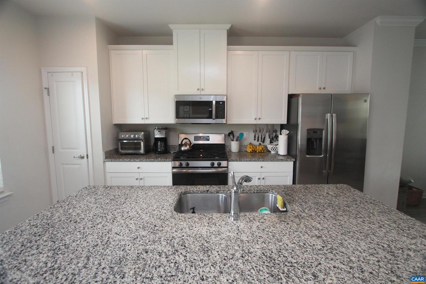 1543 DELPHI LN, CHARLOTTESVILLE, Virginia 22911, 3 Bedrooms Bedrooms, ,2 BathroomsBathrooms,Residential,For sale,1543 DELPHI LN,666461 MLS # 666461
