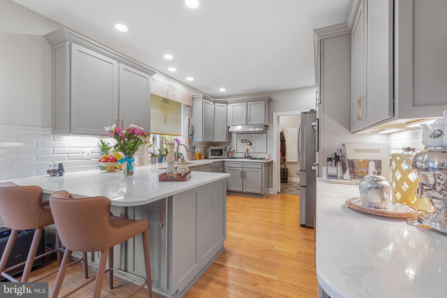 15292 GOLF VIEW DR, HAYMARKET, Virginia 20169, 4 Bedrooms Bedrooms, ,4 BathroomsBathrooms,Residential,For sale,15292 GOLF VIEW DR,VAPW2098570 MLS # VAPW2098570