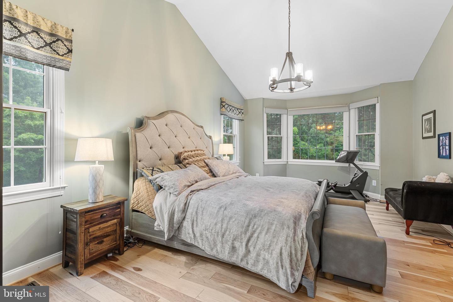 15292 GOLF VIEW DR, HAYMARKET, Virginia 20169, 4 Bedrooms Bedrooms, ,4 BathroomsBathrooms,Residential,For sale,15292 GOLF VIEW DR,VAPW2098570 MLS # VAPW2098570
