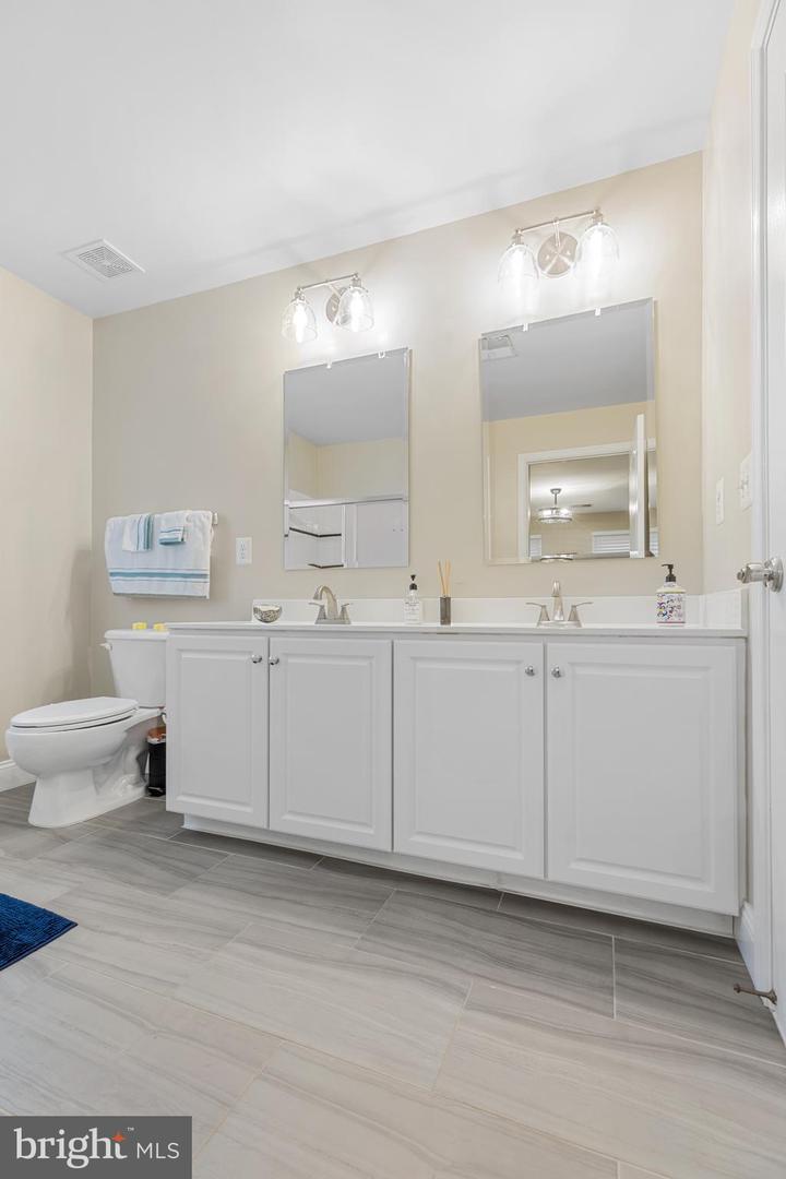 15292 GOLF VIEW DR, HAYMARKET, Virginia 20169, 4 Bedrooms Bedrooms, ,4 BathroomsBathrooms,Residential,For sale,15292 GOLF VIEW DR,VAPW2098570 MLS # VAPW2098570