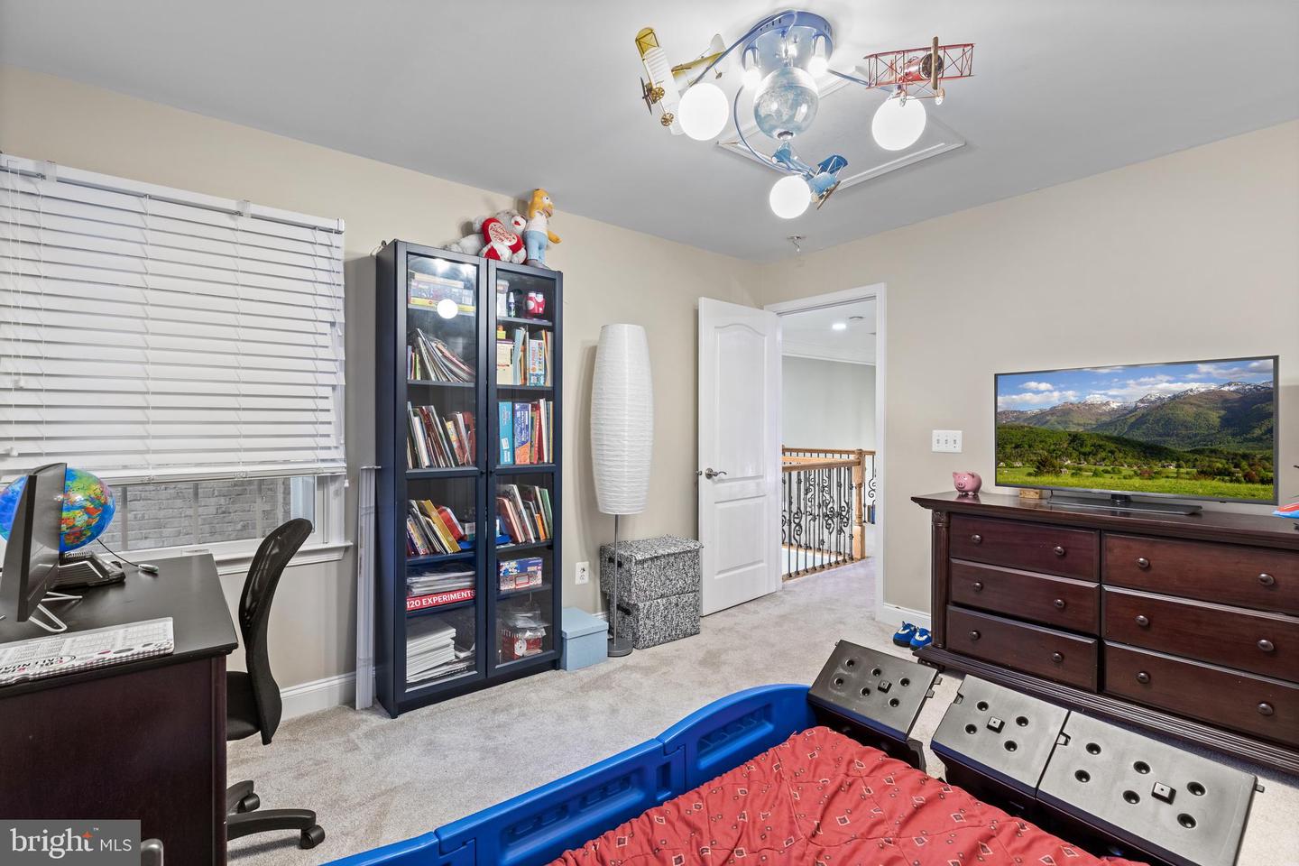 15292 GOLF VIEW DR, HAYMARKET, Virginia 20169, 4 Bedrooms Bedrooms, ,4 BathroomsBathrooms,Residential,For sale,15292 GOLF VIEW DR,VAPW2098570 MLS # VAPW2098570