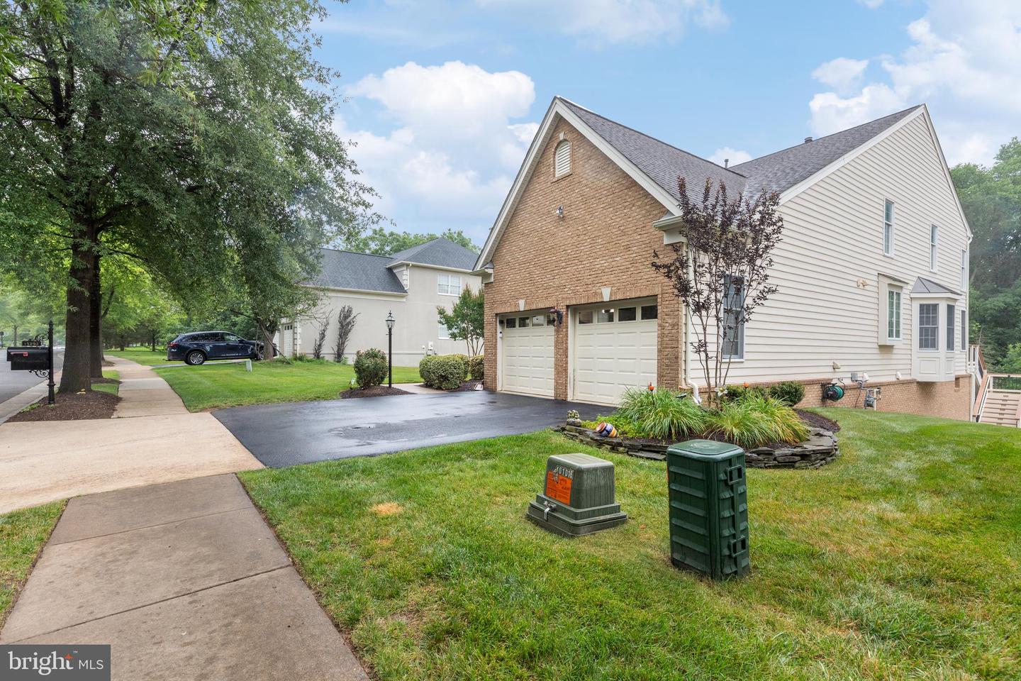 15292 GOLF VIEW DR, HAYMARKET, Virginia 20169, 4 Bedrooms Bedrooms, ,4 BathroomsBathrooms,Residential,For sale,15292 GOLF VIEW DR,VAPW2098570 MLS # VAPW2098570