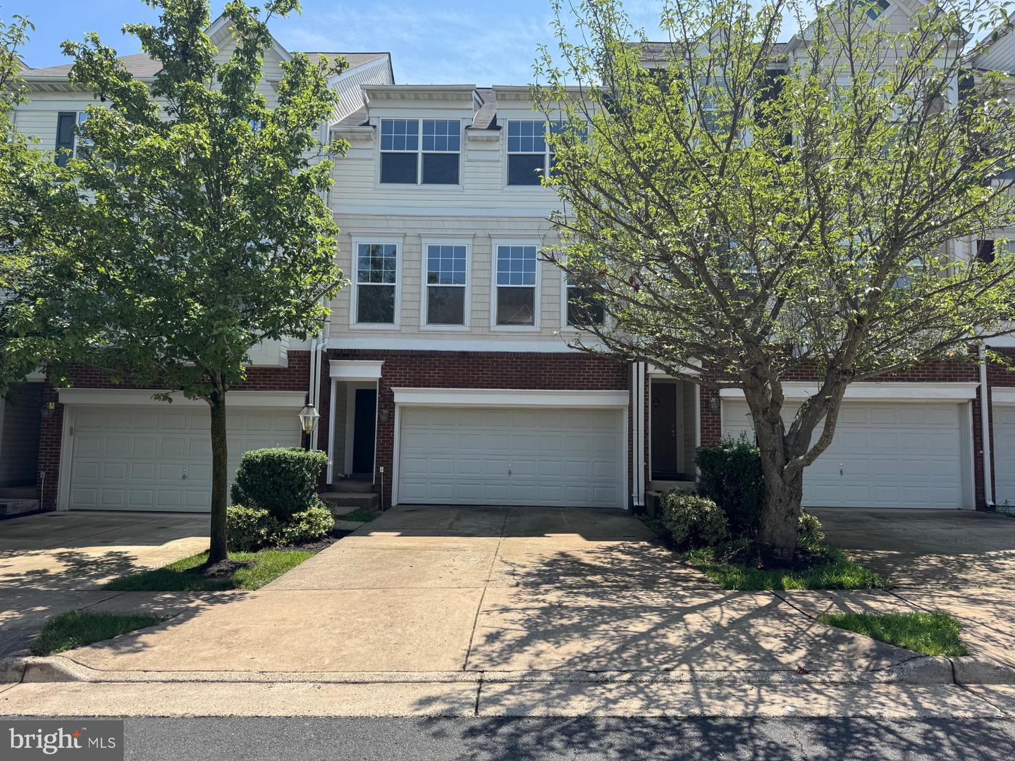 8147 CELLO WAY, MANASSAS, Virginia 20111, 3 Bedrooms Bedrooms, ,3 BathroomsBathrooms,Residential,For sale,8147 CELLO WAY,VAPW2098594 MLS # VAPW2098594
