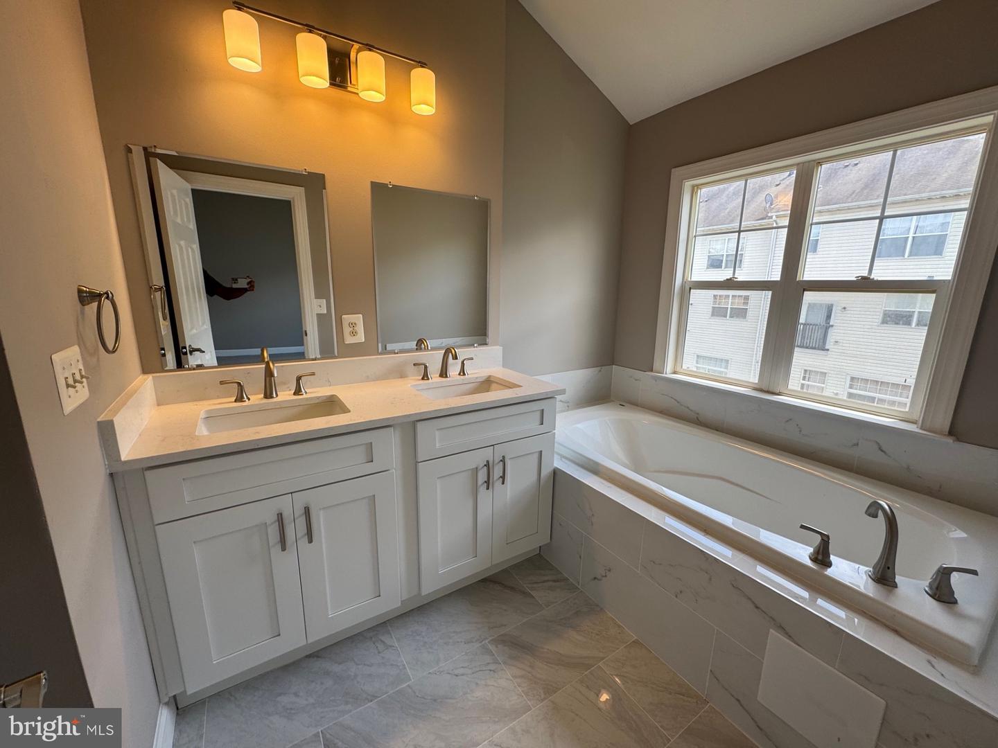 8147 CELLO WAY, MANASSAS, Virginia 20111, 3 Bedrooms Bedrooms, ,3 BathroomsBathrooms,Residential,For sale,8147 CELLO WAY,VAPW2098594 MLS # VAPW2098594