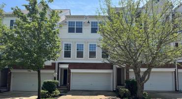 8147 CELLO WAY, MANASSAS, Virginia 20111, 3 Bedrooms Bedrooms, ,3 BathroomsBathrooms,Residential,For sale,8147 CELLO WAY,VAPW2098594 MLS # VAPW2098594