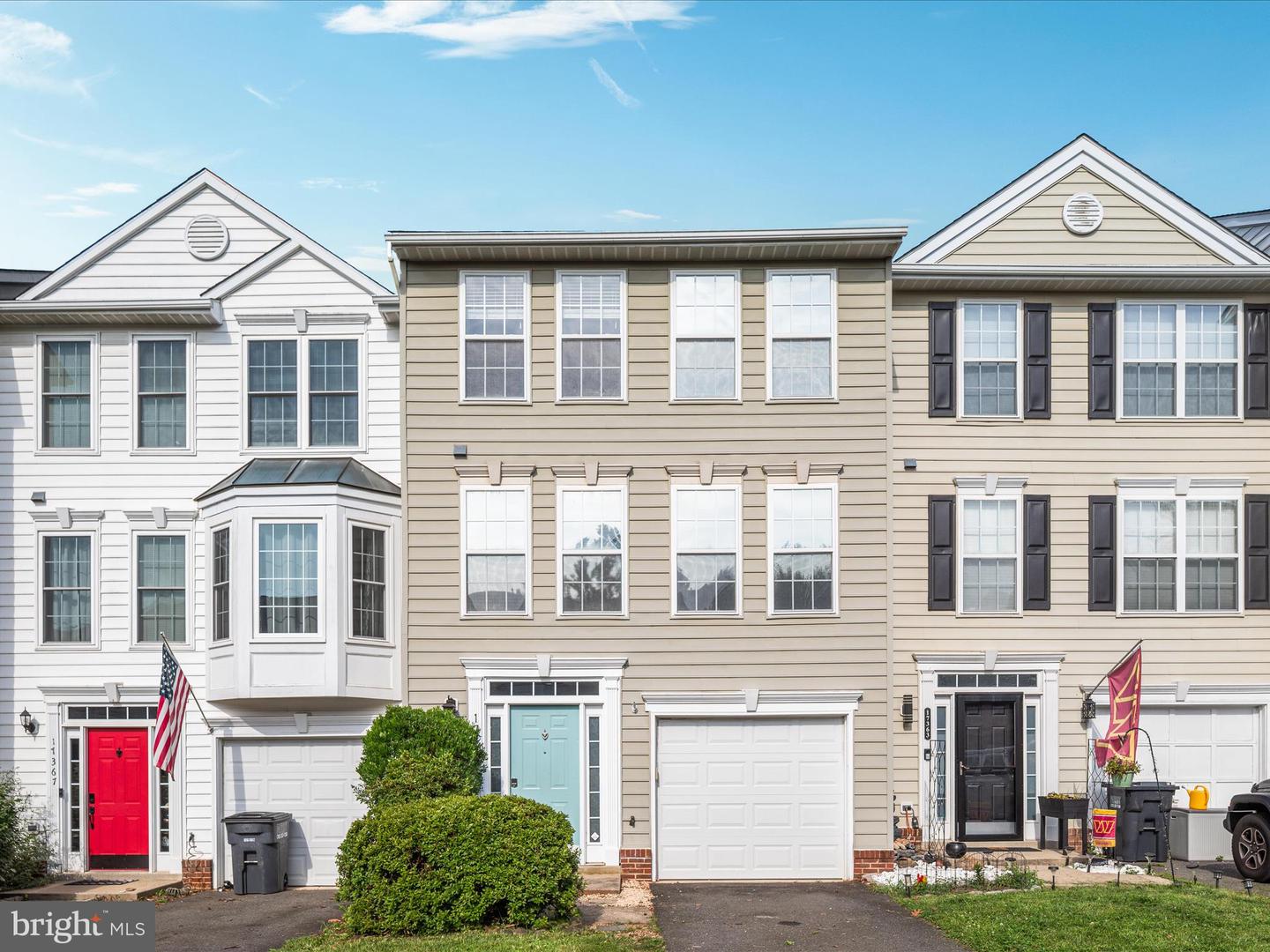 17365 AVION SQ, ROUND HILL, Virginia 20141, 3 Bedrooms Bedrooms, ,2 BathroomsBathrooms,Residential,For sale,17365 AVION SQ,VALO2101242 MLS # VALO2101242