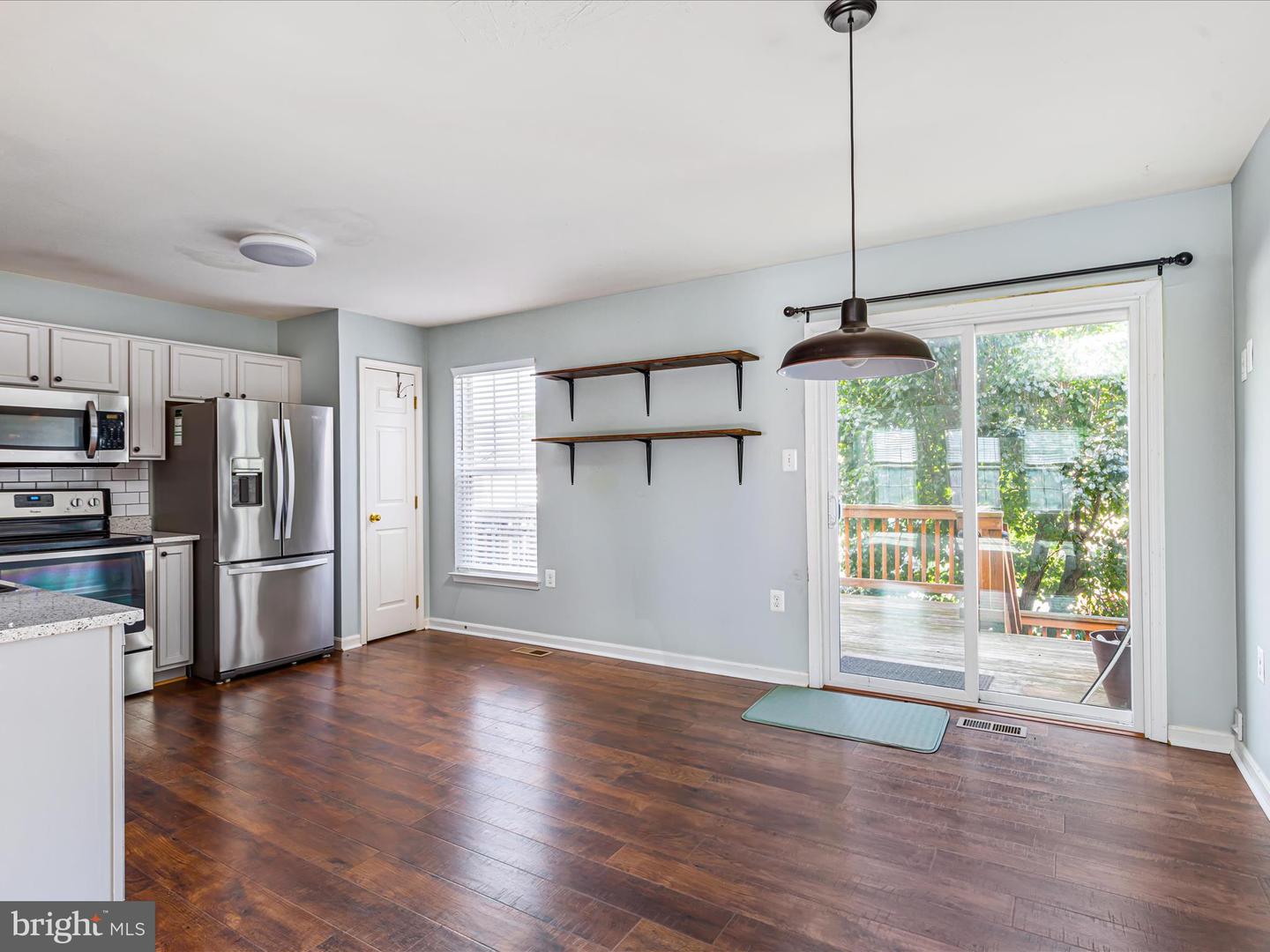 17365 AVION SQ, ROUND HILL, Virginia 20141, 3 Bedrooms Bedrooms, ,2 BathroomsBathrooms,Residential,For sale,17365 AVION SQ,VALO2101242 MLS # VALO2101242