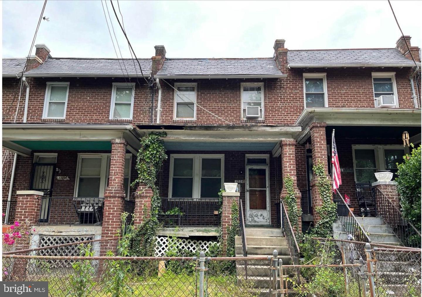 1504 19TH ST SE, WASHINGTON, District Of Columbia 20020, 3 Bedrooms Bedrooms, ,1 BathroomBathrooms,Residential,For sale,1504 19TH ST SE,DCDC2209068 MLS # DCDC2209068