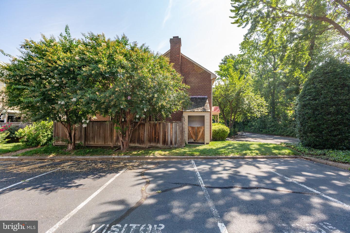 823 COLLEGE AVE, FREDERICKSBURG, Virginia 22401, 2 Bedrooms Bedrooms, ,1 BathroomBathrooms,Residential,For sale,823 COLLEGE AVE,VAFB2008542 MLS # VAFB2008542