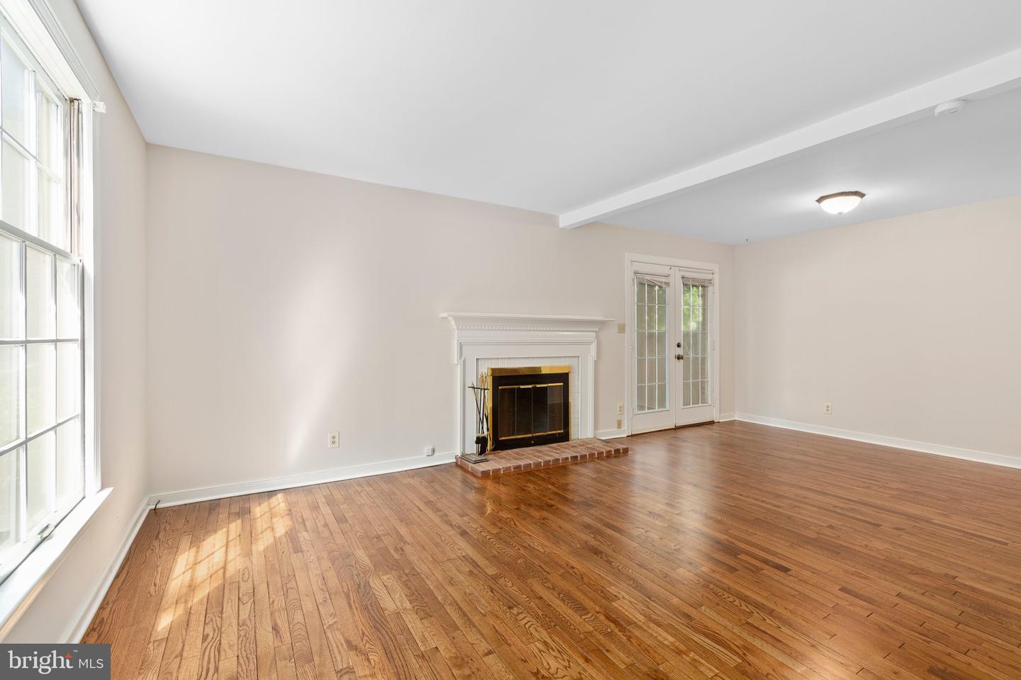 823 COLLEGE AVE, FREDERICKSBURG, Virginia 22401, 2 Bedrooms Bedrooms, ,1 BathroomBathrooms,Residential,For sale,823 COLLEGE AVE,VAFB2008542 MLS # VAFB2008542