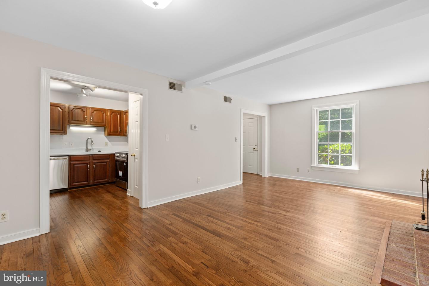 823 COLLEGE AVE, FREDERICKSBURG, Virginia 22401, 2 Bedrooms Bedrooms, ,1 BathroomBathrooms,Residential,For sale,823 COLLEGE AVE,VAFB2008542 MLS # VAFB2008542