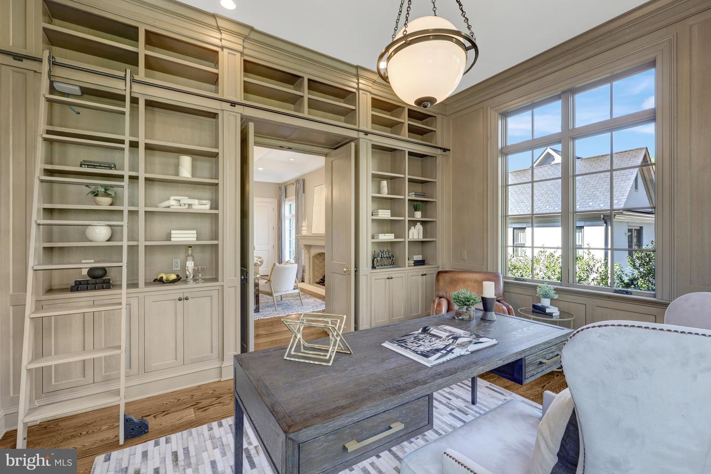 954 MACKALL FARMS LN, MCLEAN, Virginia 22101, 5 Bedrooms Bedrooms, ,5 BathroomsBathrooms,Residential,For sale,954 MACKALL FARMS LN,VAFX2253574 MLS # VAFX2253574