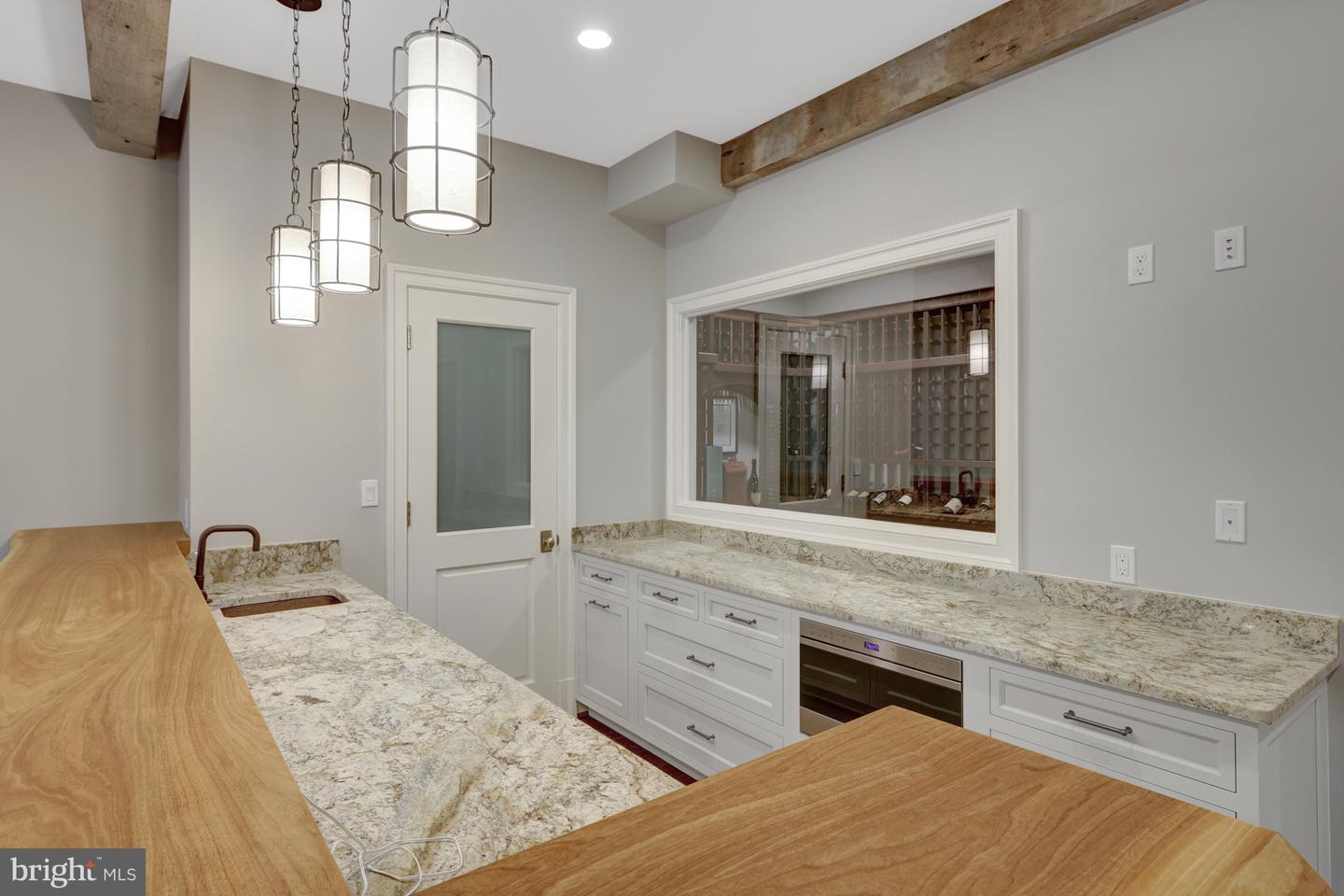 954 MACKALL FARMS LN, MCLEAN, Virginia 22101, 5 Bedrooms Bedrooms, ,5 BathroomsBathrooms,Residential,For sale,954 MACKALL FARMS LN,VAFX2253574 MLS # VAFX2253574