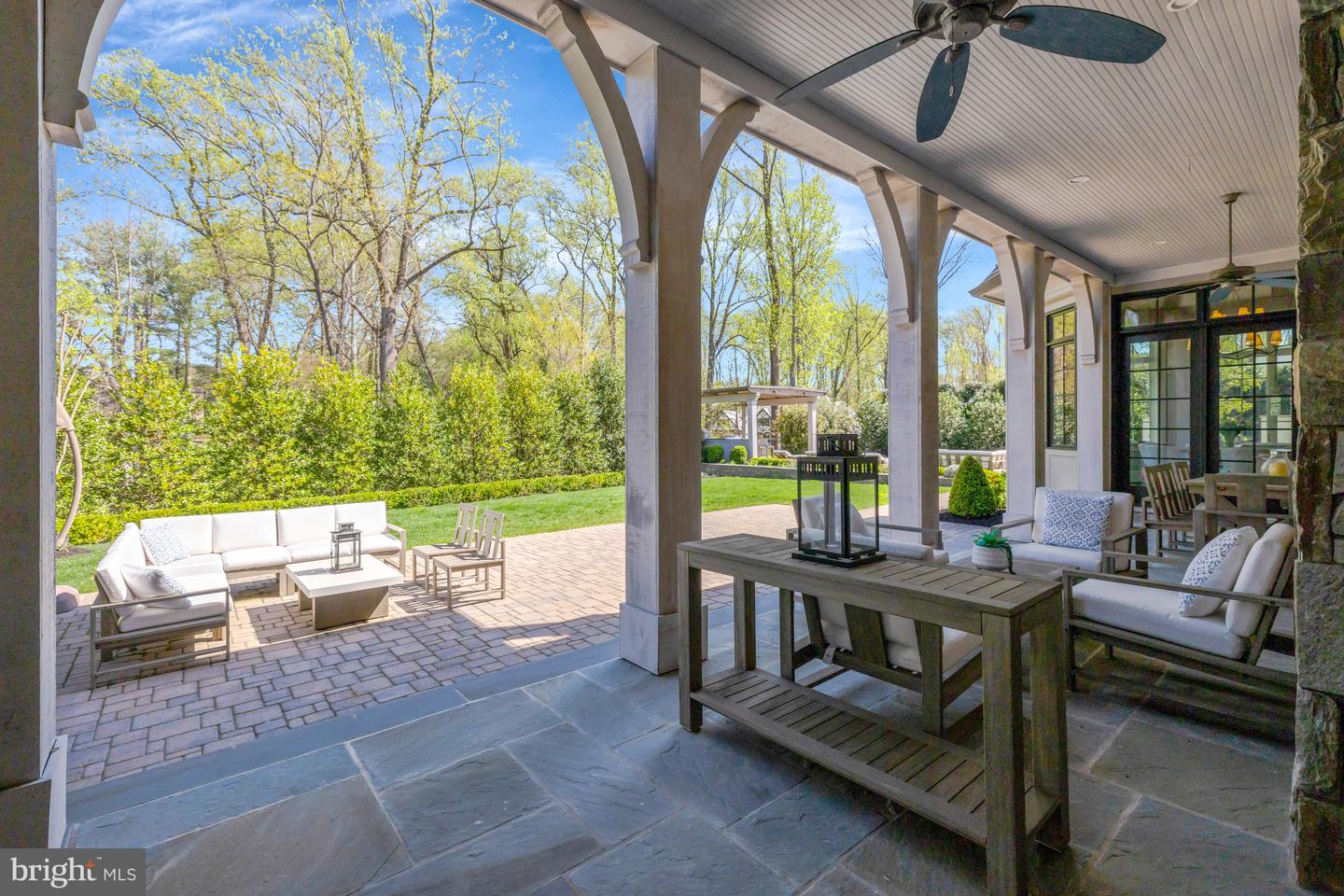 954 MACKALL FARMS LN, MCLEAN, Virginia 22101, 5 Bedrooms Bedrooms, ,5 BathroomsBathrooms,Residential,For sale,954 MACKALL FARMS LN,VAFX2253574 MLS # VAFX2253574