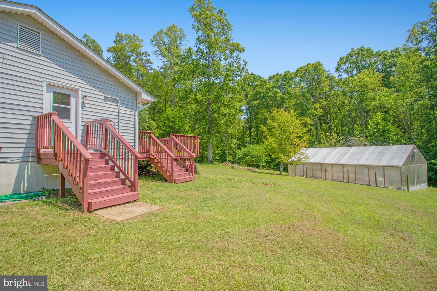 290 HARTLAKE DR, FREDERICKSBURG, Virginia 22406, 3 Bedrooms Bedrooms, ,2 BathroomsBathrooms,Residential,For sale,290 HARTLAKE DR,VAST2040504 MLS # VAST2040504