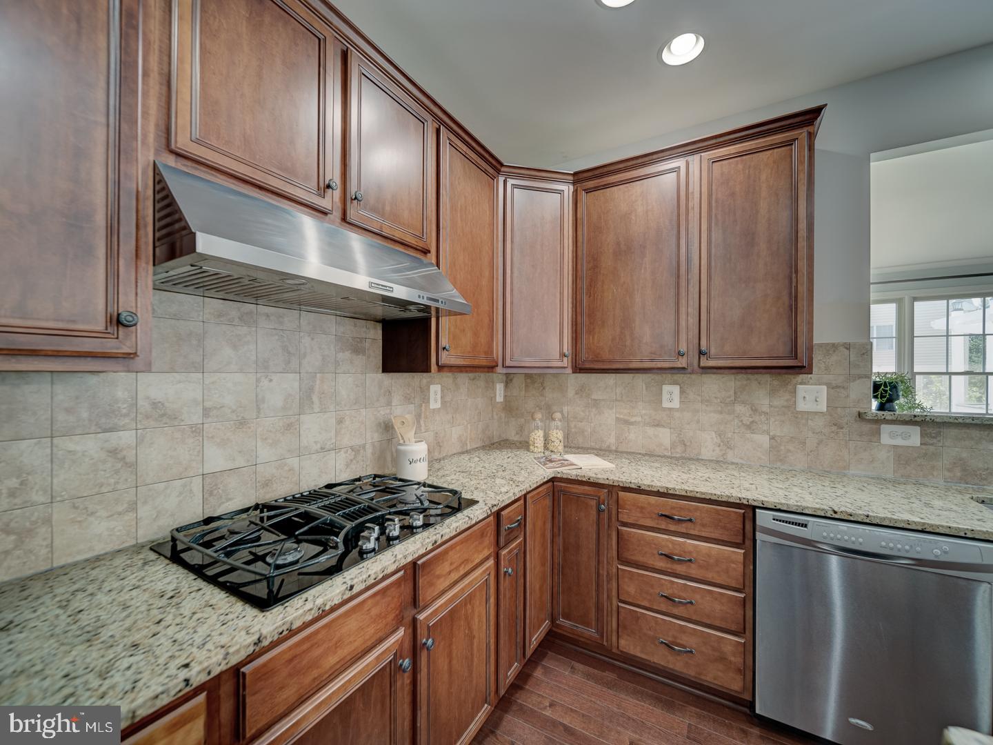 43320 BARNSTEAD DR, ASHBURN, Virginia 20148, 4 Bedrooms Bedrooms, ,4 BathroomsBathrooms,Residential,For sale,43320 BARNSTEAD DR,VALO2101306 MLS # VALO2101306