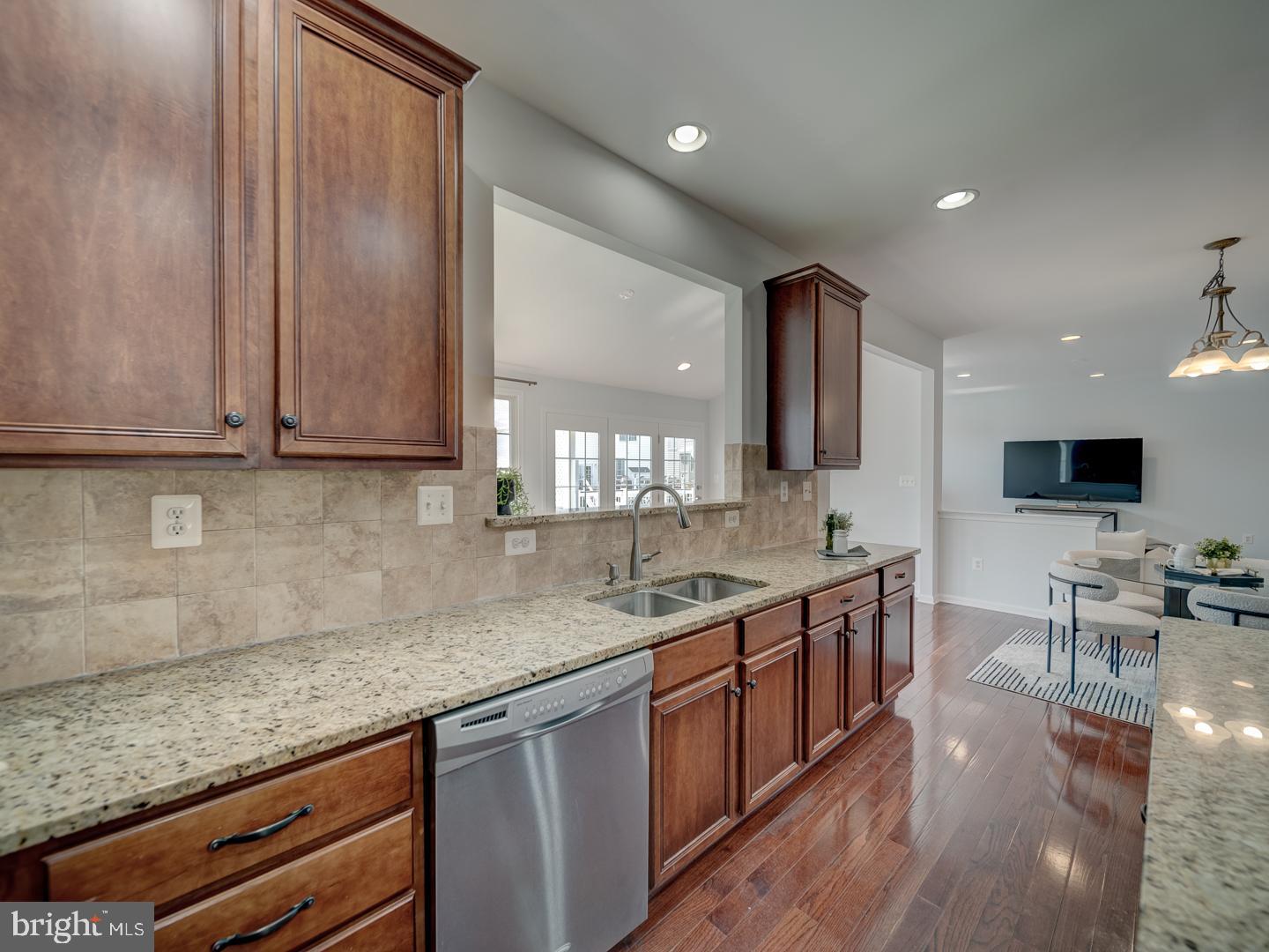 43320 BARNSTEAD DR, ASHBURN, Virginia 20148, 4 Bedrooms Bedrooms, ,4 BathroomsBathrooms,Residential,For sale,43320 BARNSTEAD DR,VALO2101306 MLS # VALO2101306