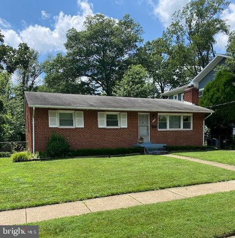 705 WARE ST SW, VIENNA, Virginia 22180, 3 Bedrooms Bedrooms, ,2 BathroomsBathrooms,Residential,For sale,705 WARE ST SW,VAFX2253712 MLS # VAFX2253712