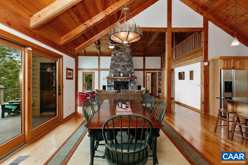 43 KNOB HILL PL, WINTERGREEN RESORT, Virginia 22967, 4 Bedrooms Bedrooms, ,3 BathroomsBathrooms,Residential,For sale,43 KNOB HILL PL,666463 MLS # 666463