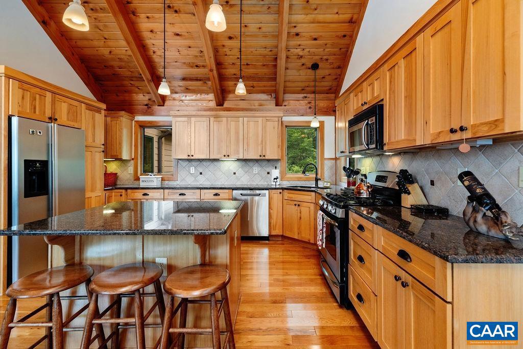 43 KNOB HILL PL, WINTERGREEN RESORT, Virginia 22967, 4 Bedrooms Bedrooms, ,3 BathroomsBathrooms,Residential,For sale,43 KNOB HILL PL,666463 MLS # 666463