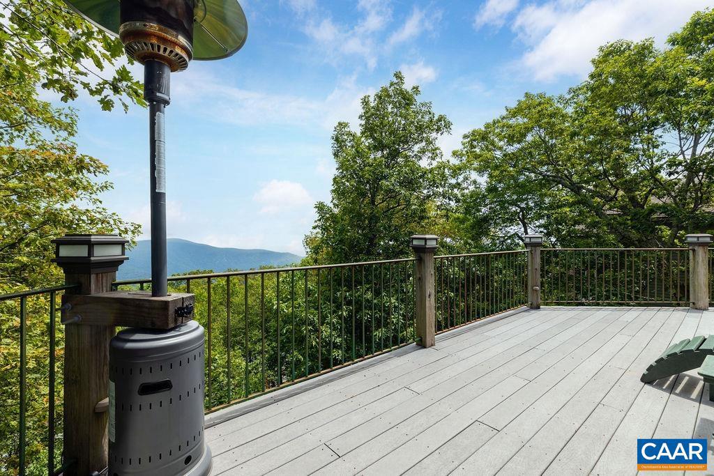 43 KNOB HILL PL, WINTERGREEN RESORT, Virginia 22967, 4 Bedrooms Bedrooms, ,3 BathroomsBathrooms,Residential,For sale,43 KNOB HILL PL,666463 MLS # 666463