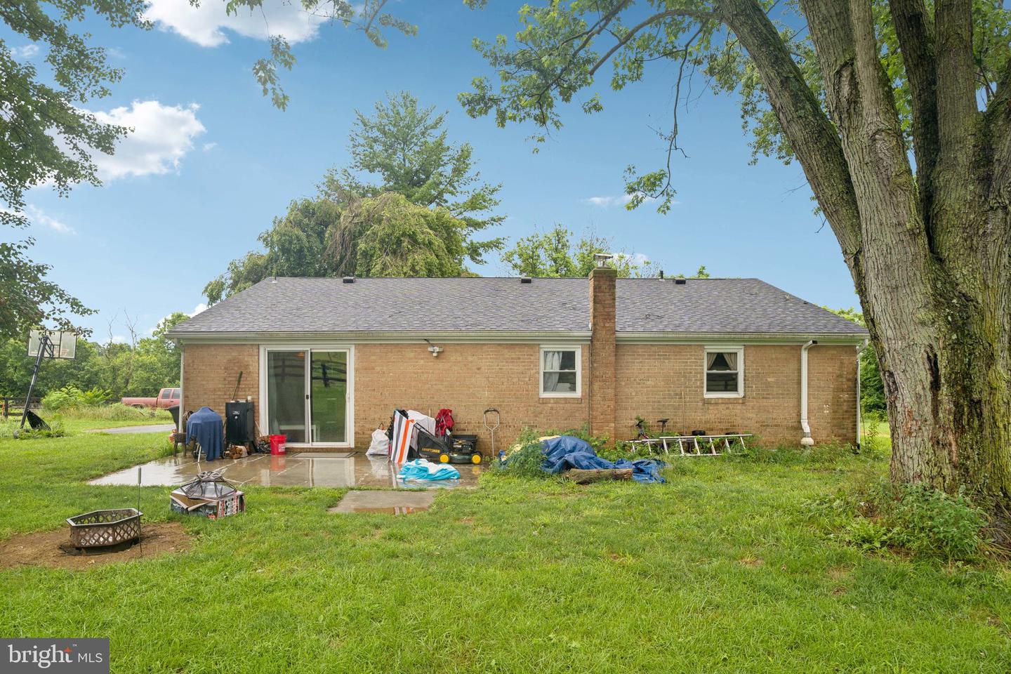 1440 OLD CHARLES TOWN RD, BERRYVILLE, Virginia 22611, 3 Bedrooms Bedrooms, ,2 BathroomsBathrooms,Residential,For sale,1440 OLD CHARLES TOWN RD,VACL2003166 MLS # VACL2003166
