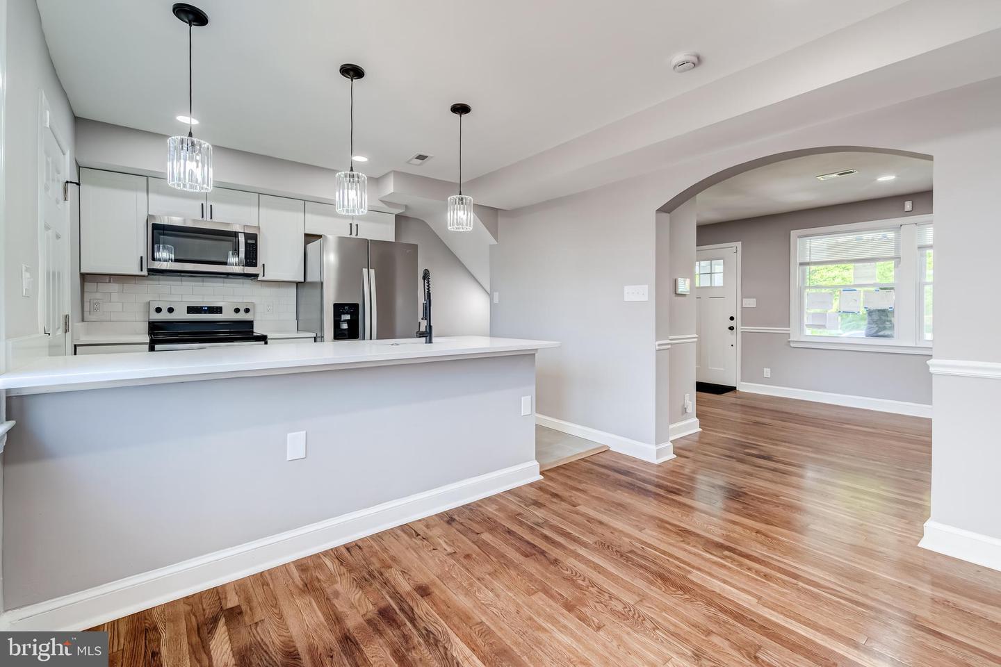 1902 GOOD HOPE RD SE, WASHINGTON, District Of Columbia 20020, 3 Bedrooms Bedrooms, ,2 BathroomsBathrooms,Residential,For sale,1902 GOOD HOPE RD SE,DCDC2193890 MLS # DCDC2193890