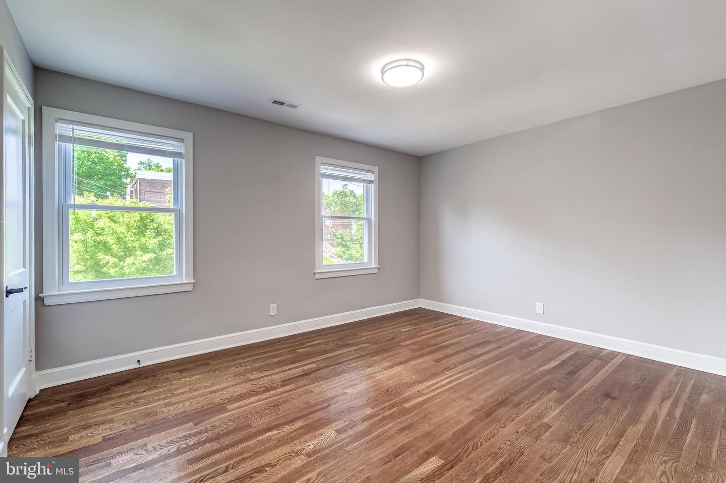 1902 GOOD HOPE RD SE, WASHINGTON, District Of Columbia 20020, 3 Bedrooms Bedrooms, ,2 BathroomsBathrooms,Residential,For sale,1902 GOOD HOPE RD SE,DCDC2193890 MLS # DCDC2193890