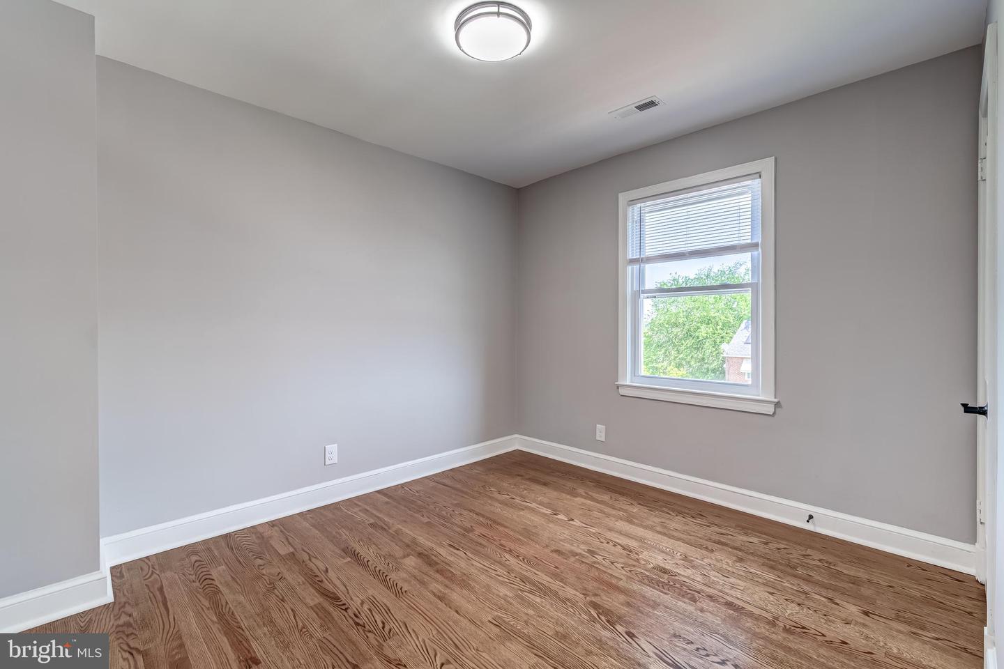 1902 GOOD HOPE RD SE, WASHINGTON, District Of Columbia 20020, 3 Bedrooms Bedrooms, ,2 BathroomsBathrooms,Residential,For sale,1902 GOOD HOPE RD SE,DCDC2193890 MLS # DCDC2193890