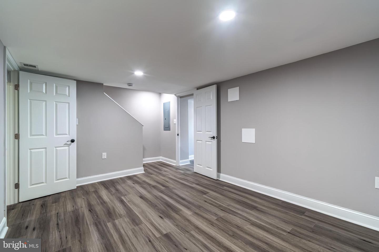 1902 GOOD HOPE RD SE, WASHINGTON, District Of Columbia 20020, 3 Bedrooms Bedrooms, ,2 BathroomsBathrooms,Residential,For sale,1902 GOOD HOPE RD SE,DCDC2193890 MLS # DCDC2193890