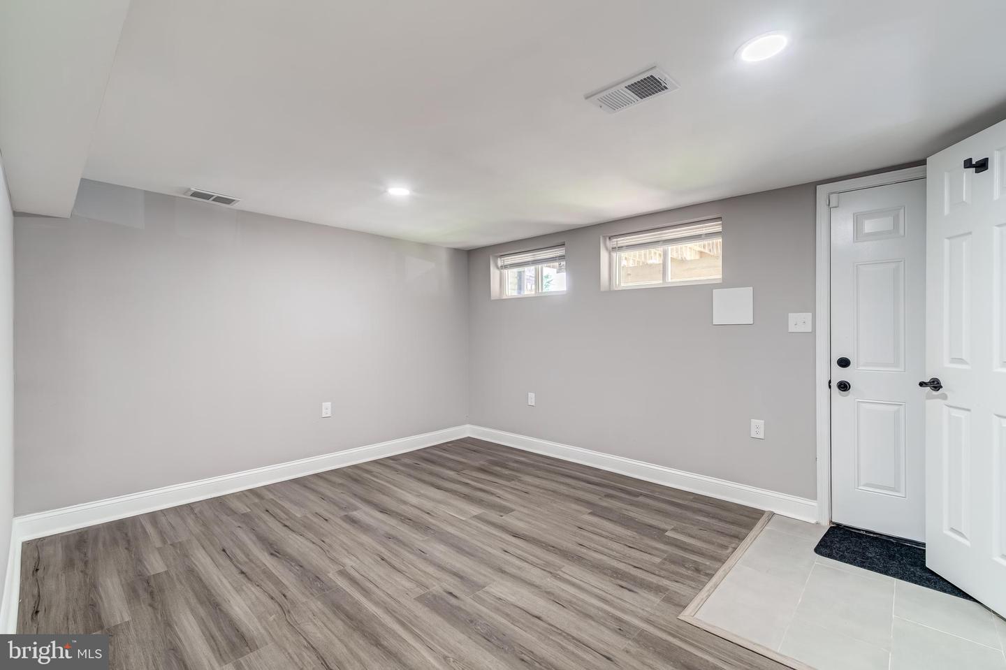1902 GOOD HOPE RD SE, WASHINGTON, District Of Columbia 20020, 3 Bedrooms Bedrooms, ,2 BathroomsBathrooms,Residential,For sale,1902 GOOD HOPE RD SE,DCDC2193890 MLS # DCDC2193890