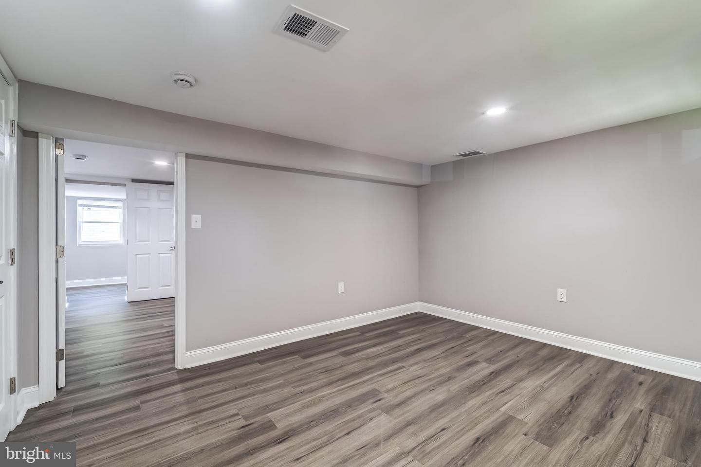 1902 GOOD HOPE RD SE, WASHINGTON, District Of Columbia 20020, 3 Bedrooms Bedrooms, ,2 BathroomsBathrooms,Residential,For sale,1902 GOOD HOPE RD SE,DCDC2193890 MLS # DCDC2193890
